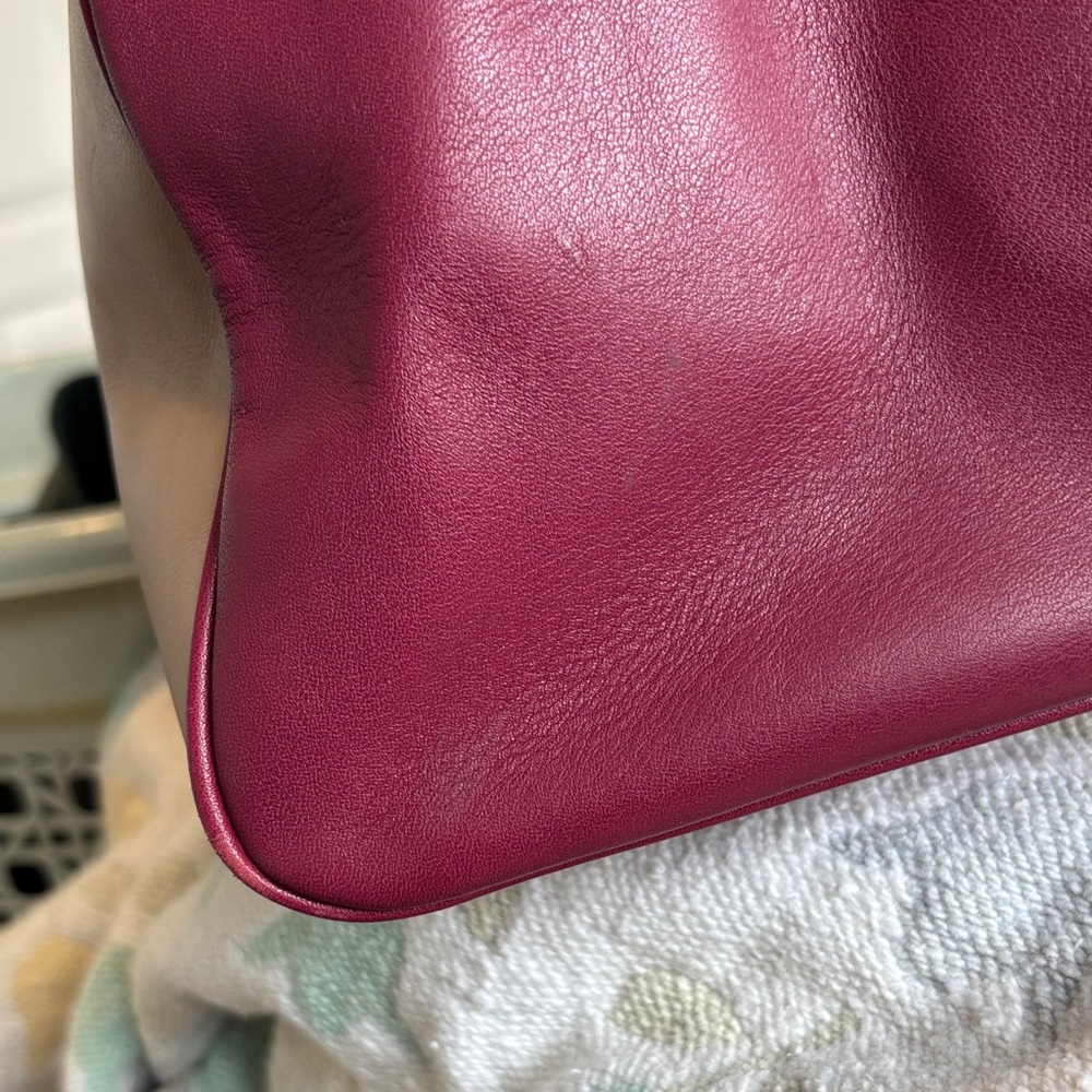 Coach Legacy Two Tone Haley - Picture 11 of 16